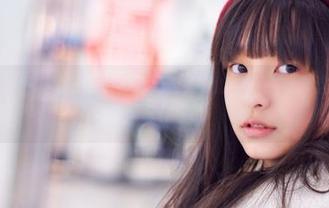 在线体验神乐坂真东的新作，男爵夫人的原图，哇，这个姿势我喜欢！