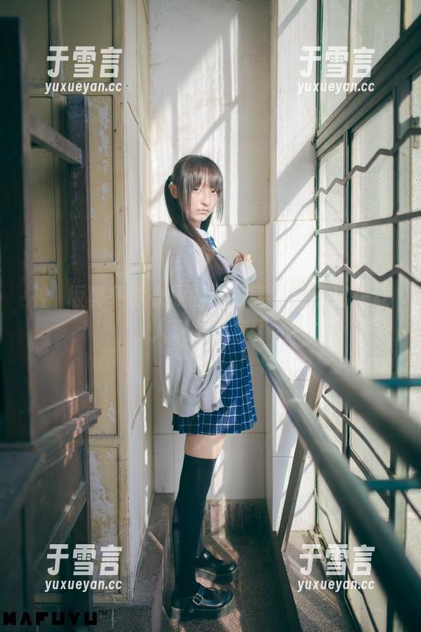 神楽坂真冬泳衣原图真厉害，分享出来让人沉默不言了