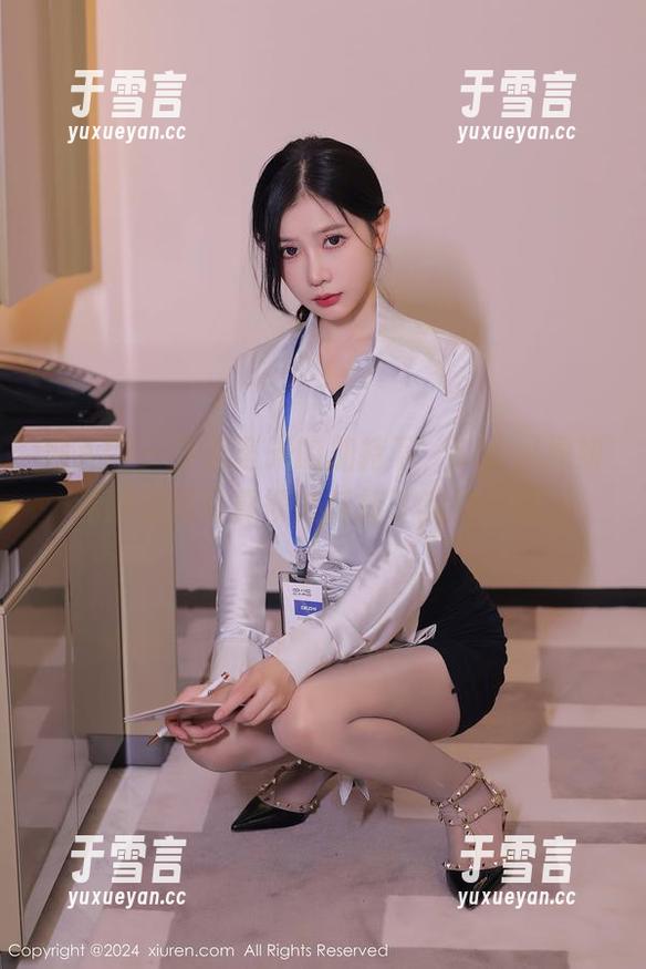 秀人网 - 在无圣光的加持下，Carol周妍希的泰国写真彻底反转了我的三观。