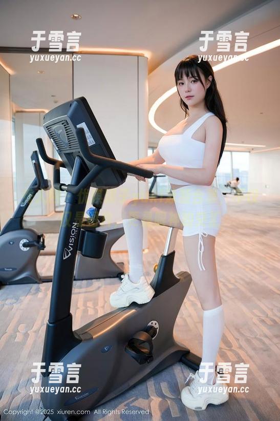 秀人网-优琪琪子yuki 秀人网 - 优琪琪子yuki泳装合集,不仅仅是图片,更是眼神的交汇