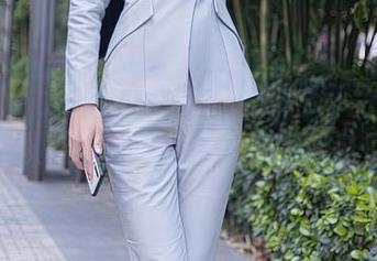 秀人网 – 大美妞儿居家的随性良品：一组写真合集，你一定没有看过！