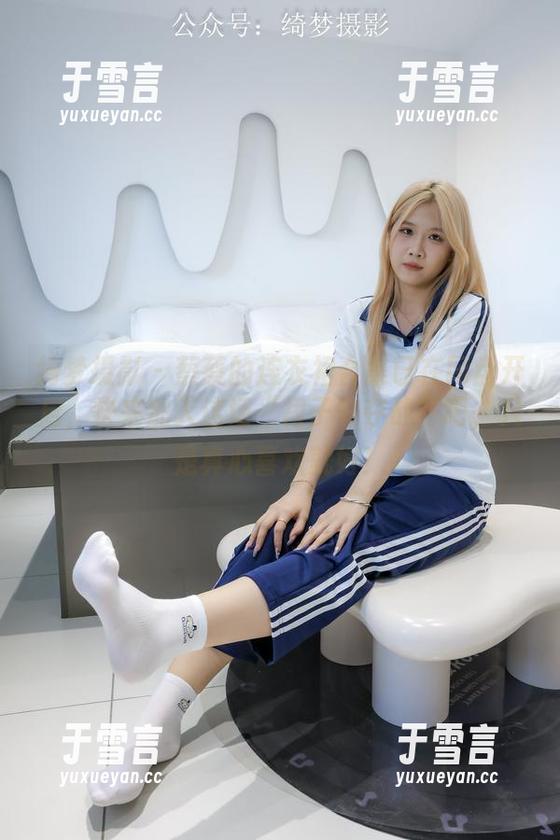 绮梦摄影 - 蔡蔡的连衣裙合集已在网盘开启，快来加入这场“裙子争夺战”吧，只是真心喜欢就好！