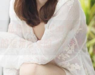 美媛馆 – 私拍时间，Carina绮里嘉和她的短裙带来的“小尴尬”