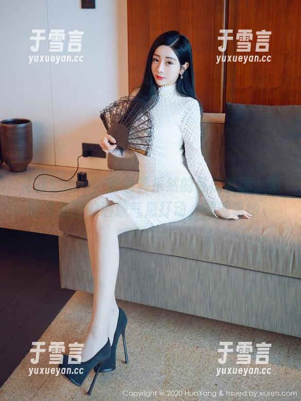 花漾show - 查看黄乐然的私房套装，即刻被原图的洒脱气息打动，嘿嘿真妙。