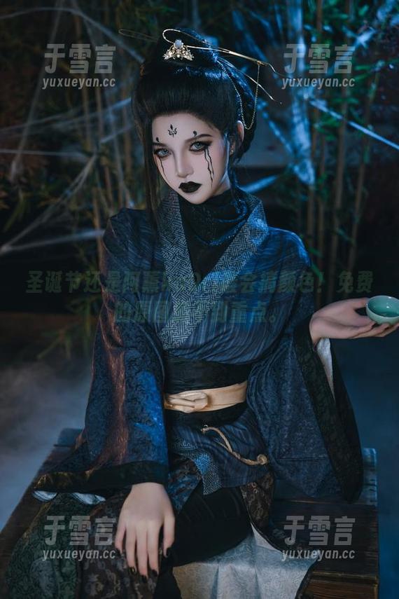 圣诞节还是阿薰kaOri最会搞颜色！免费的原图抓不到重点。
