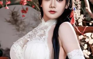阿雪雪的恶毒泳装图集，水里太热，连小鱼都想换行了！