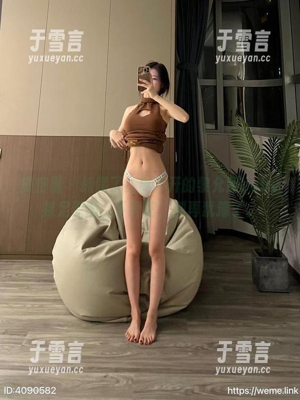 微密圈 - 抓紧了！离不开的黎允熙baby裸足原图，下载吧，别再犹豫了。